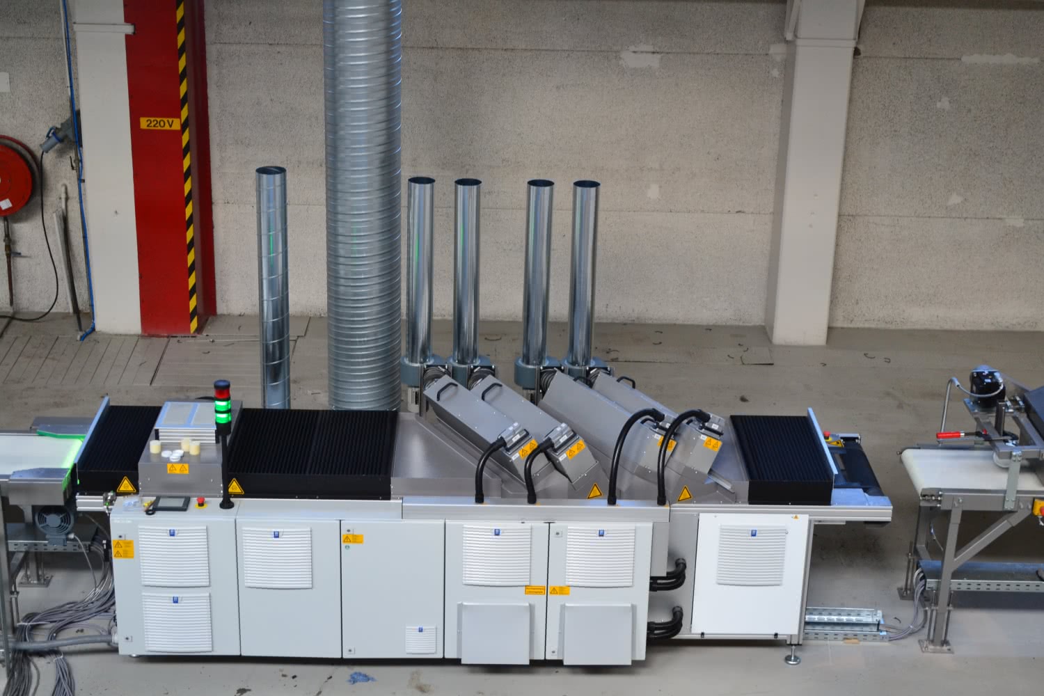 3D UV Trockner zum schnellen Trocknen von beschichteten Profilen